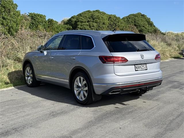 image-4, 2020 Volkswagen Touareg V6 170KW TDI 3.0DT at Dunedin