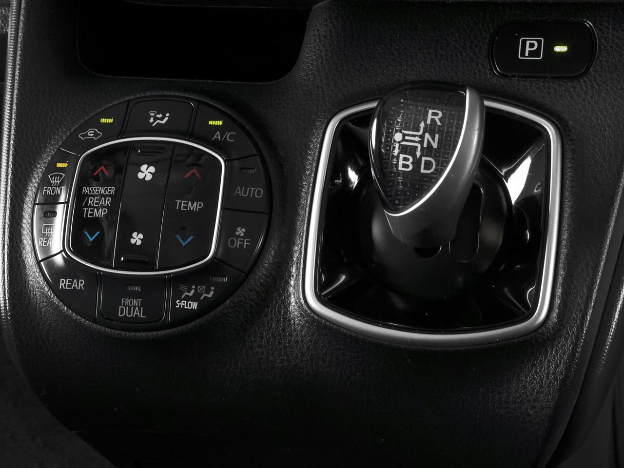 image-12, 2015 Toyota VOXY Hybrid 'V' 7-Seater at Christchurch