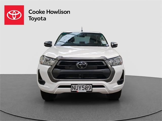 image-1, 2021 Toyota Hilux SR 2.8DT 6MT 4WD at Dunedin