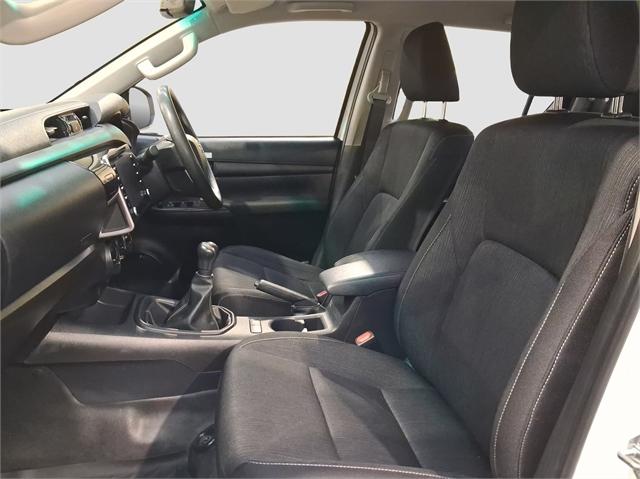 image-14, 2021 Toyota Hilux SR 2.8DT 6MT 4WD at Dunedin