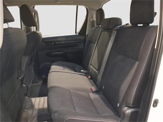 image-12, 2021 Toyota Hilux SR 2.8DT 6MT 4WD at Dunedin