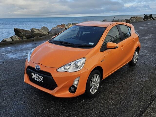 image-2, 2016 Toyota Prius c SX FWD 1.5P HYBRID HATCH/5 ECV at Greymouth