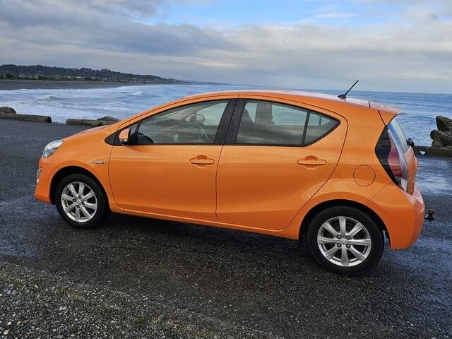 image-3, 2016 Toyota Prius c SX FWD 1.5P HYBRID HATCH/5 ECV at Greymouth