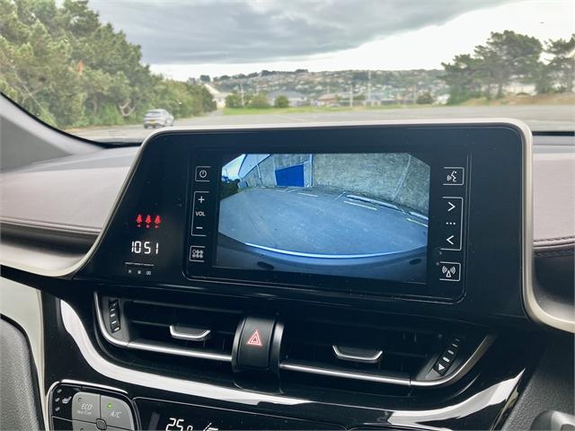 image-14, 2018 Toyota C-HR 1.8 Hybrid G at Dunedin