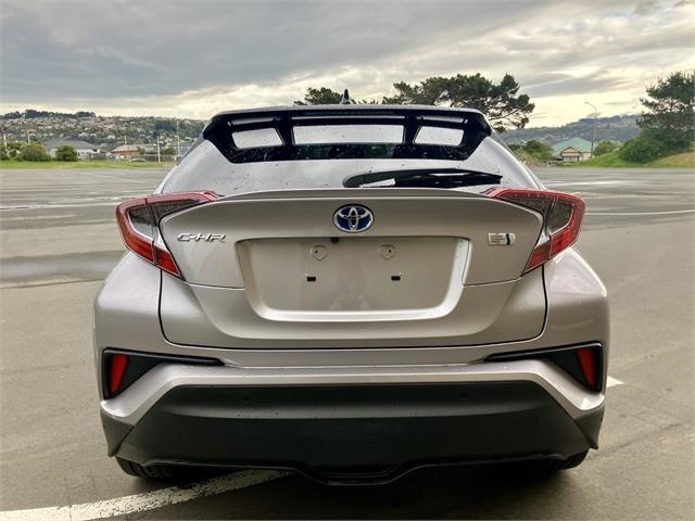 image-4, 2018 Toyota C-HR 1.8 Hybrid G at Dunedin