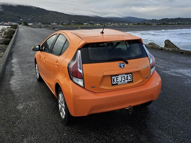 image-4, 2016 Toyota Prius c SX FWD 1.5P HYBRID HATCH/5 ECV at Greymouth