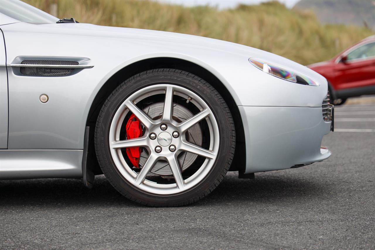 image-2, 2008 AstonMartin V8 Vantage Volante at Dunedin