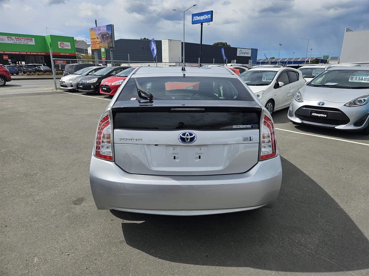 image-14, 2013 Toyota Prius Hybrid at Christchurch