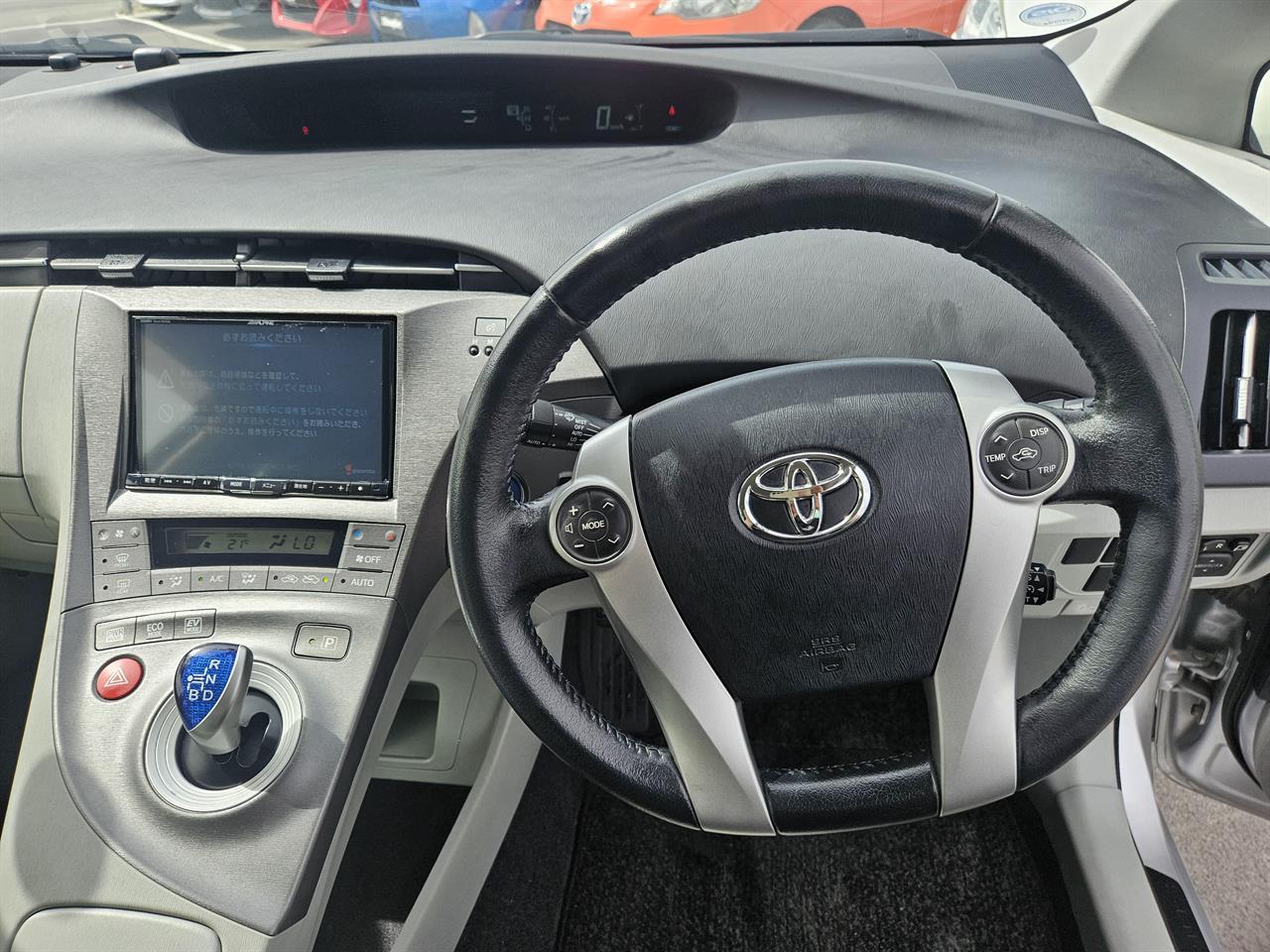 image-5, 2013 Toyota Prius Hybrid at Christchurch