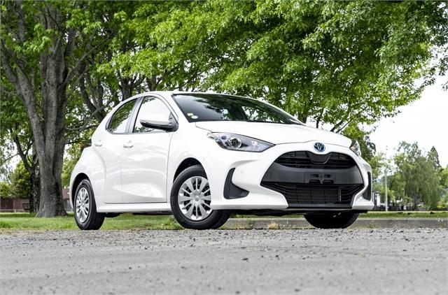 image-0, 2021 Toyota Yaris 1.5L Petrol Hybrid Hatch at Christchurch