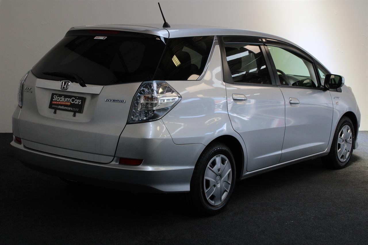 Honda fit shuttle 2012