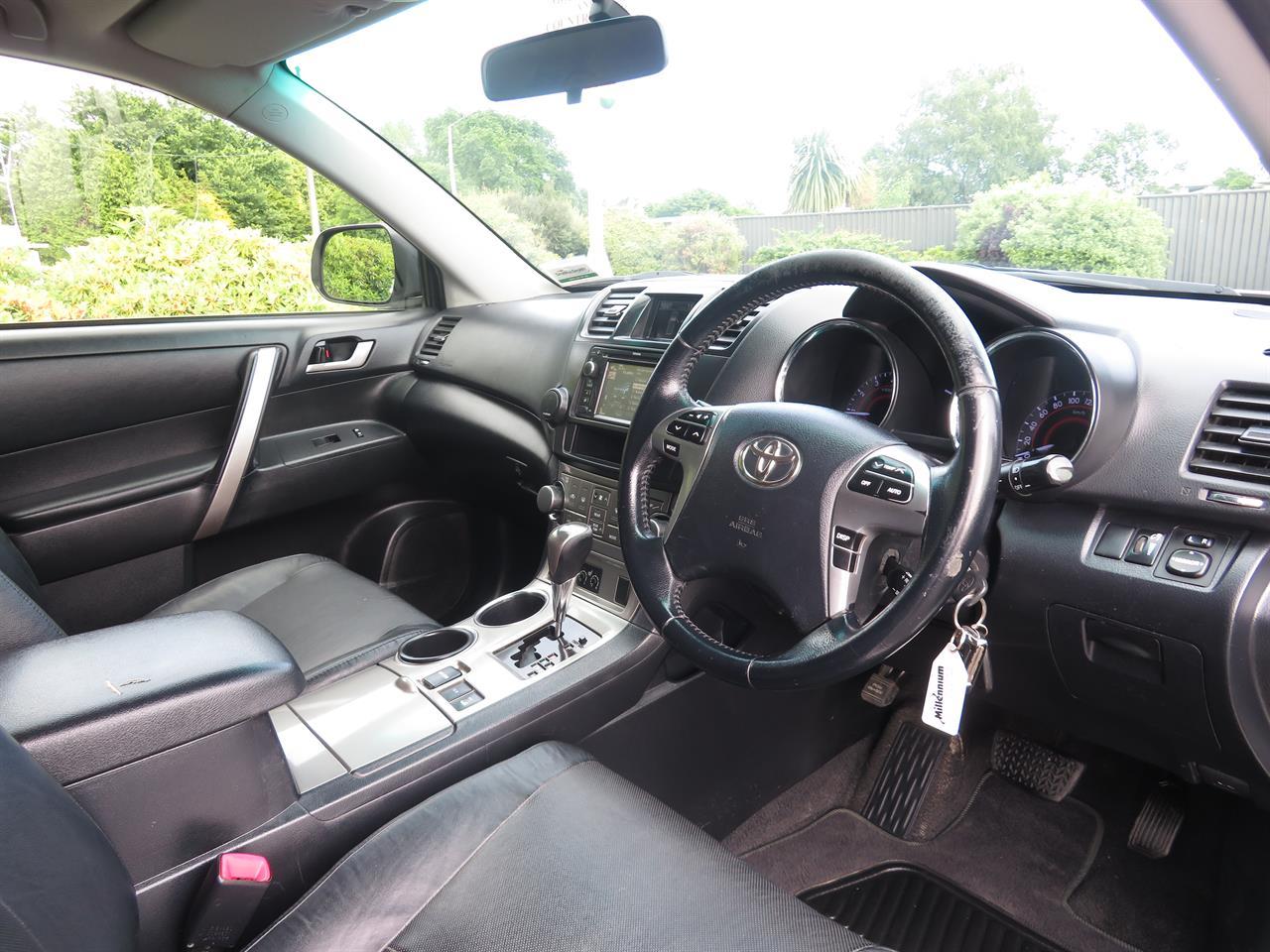 image-8, 2013 Toyota Highlander Limited 4WD 7 Seater at Gore