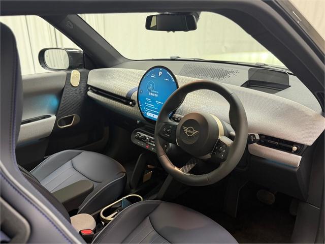 image-7, 2026 MINI Cooper 22GC SE 3Door Favoured at Christchurch