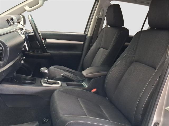 image-13, 2019 Toyota Hilux SR5 2.8L 4WD at Dunedin