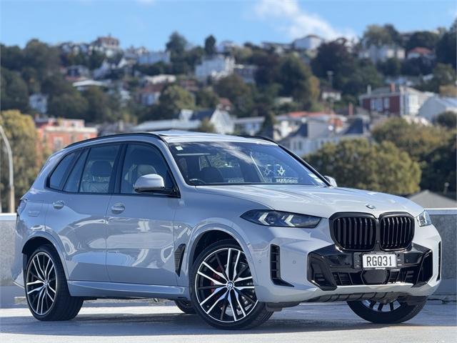 image-0, 2025 BMW X5 xDrive 30D M-Sport *NZ New* at Dunedin