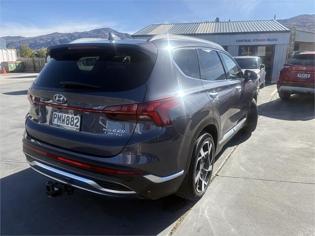 image-2, 2022 Hyundai Santa Fe 2.2 Diesel Limited at Central Otago