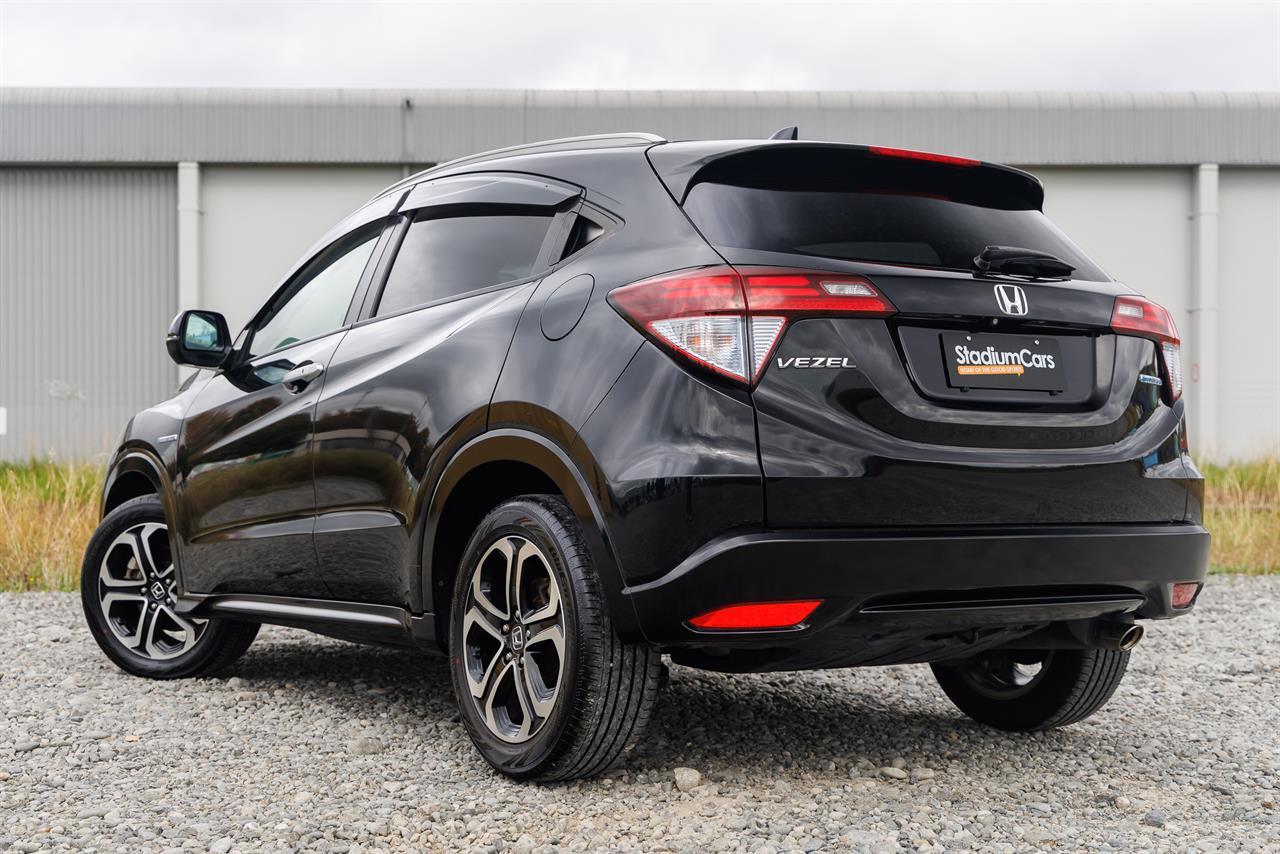 image-5, 2015 Honda Vezel Hybrid Z at Christchurch