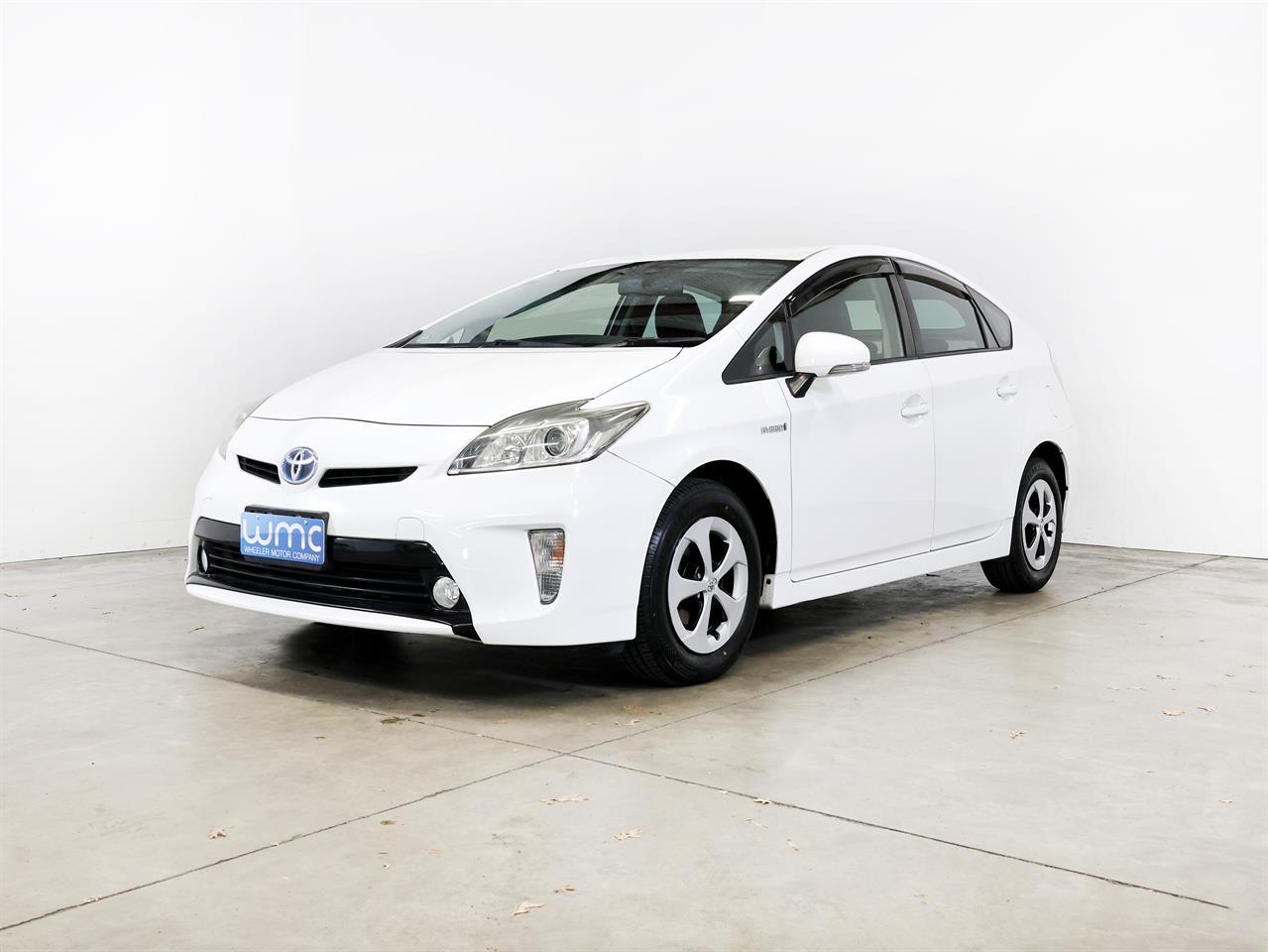 image-3, 2014 Toyota PRIUS 1.8lt Hybrid G-Package at Christchurch