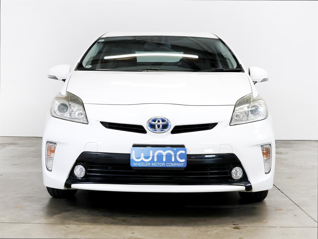 image-2, 2014 Toyota PRIUS 1.8lt Hybrid G-Package at Christchurch