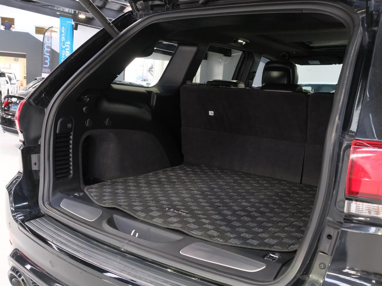 image-19, 2016 Jeep Grand Cherokee SRT8 6.4P/4WD/8AT at Christchurch