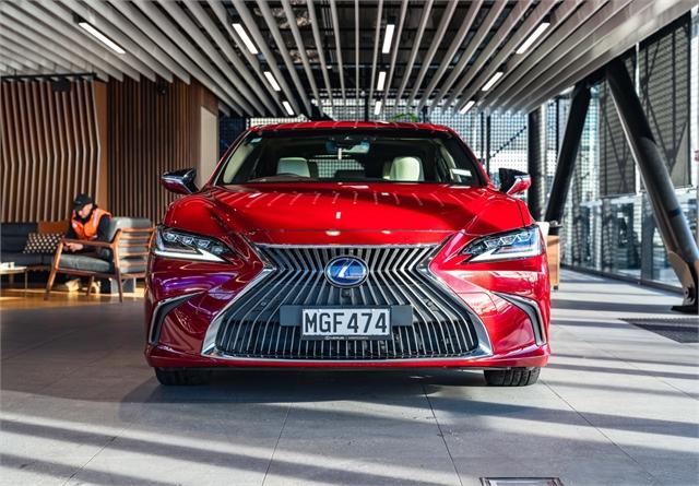 image-4, 2019 Lexus ES 300H Limited 2.5L Hybrid Petrol Seda at Christchurch