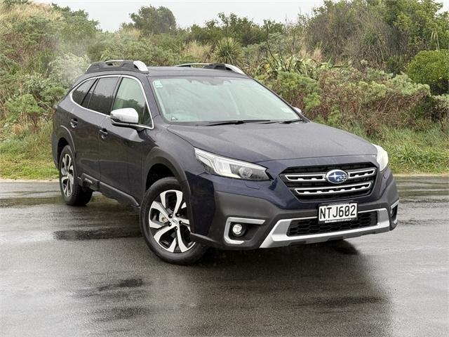 image-0, 2021 Subaru Outback Touring 2.5P/4WD at Dunedin