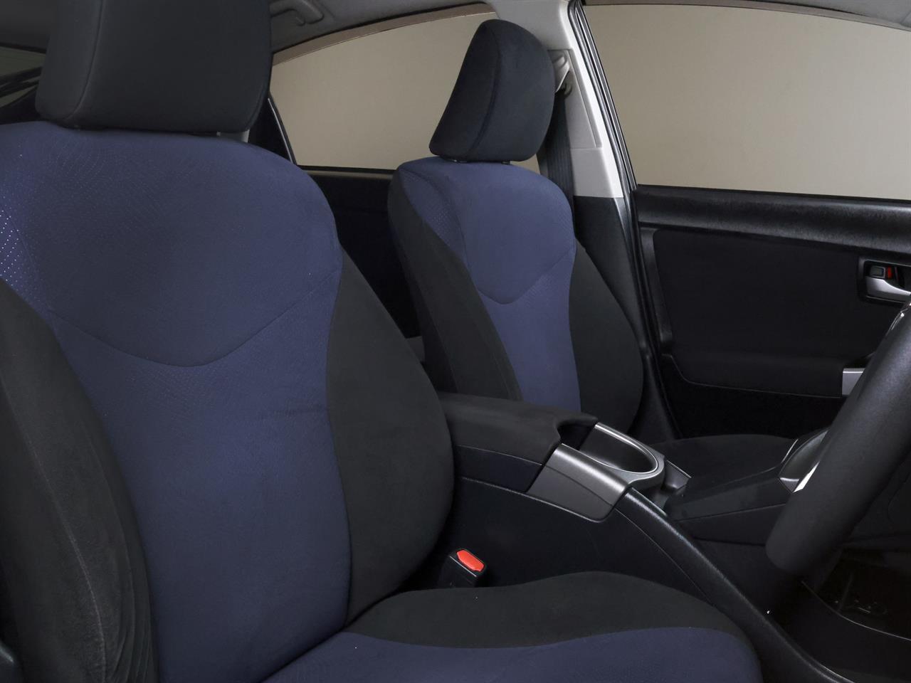 image-17, 2014 Toyota Prius 1.8lt Hybrid S-Package at Christchurch