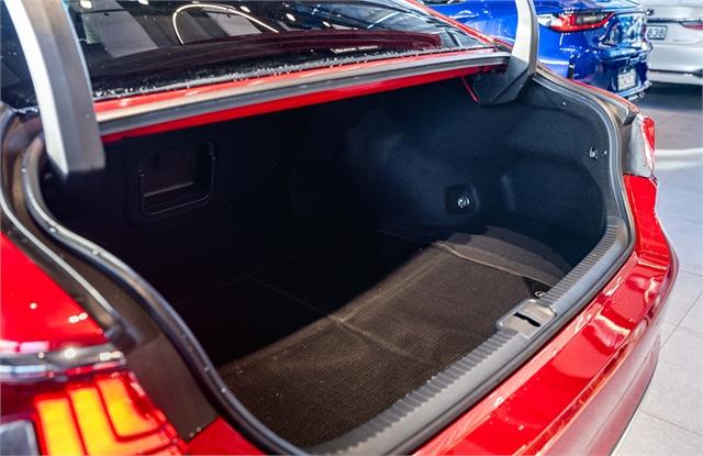 image-13, 2019 Lexus ES 300H Limited 2.5L Hybrid Petrol Seda at Christchurch