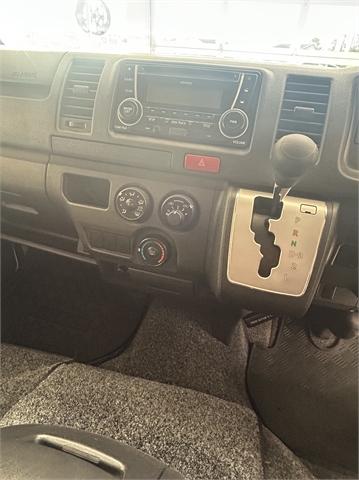 image-10, 2015 Toyota Hiace Zl Td 3.0D/4At/Lv/5D at Timaru
