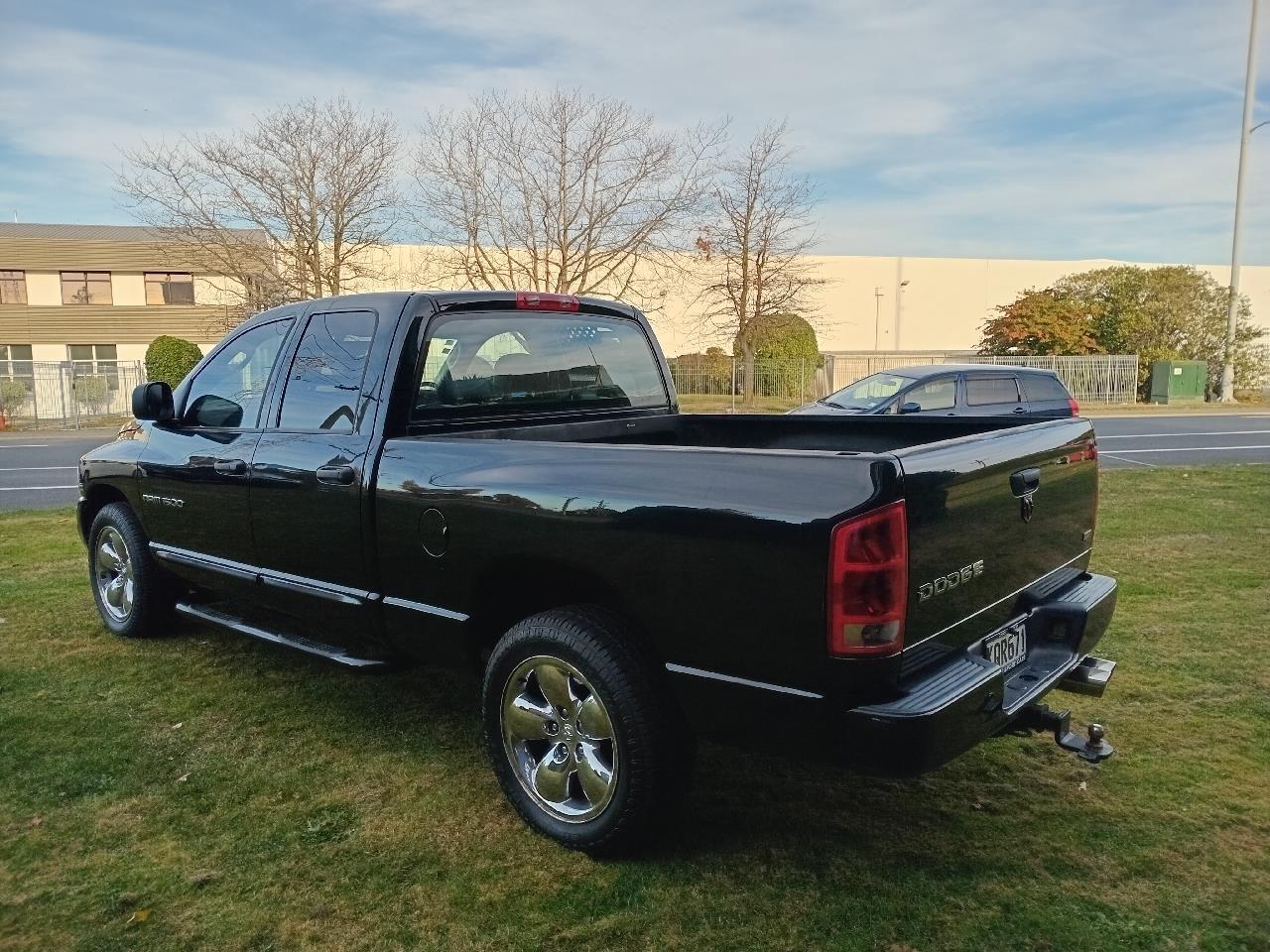 image-5, 2004 Dodge RAM 1500 QUAD CAB PICKUP at Christchurch