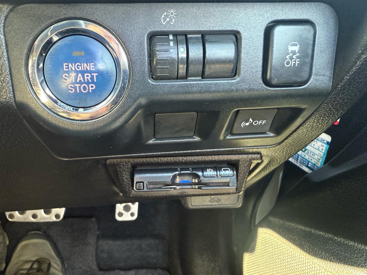 image-12, 2014 Subaru XV HYBRID AWD at Christchurch