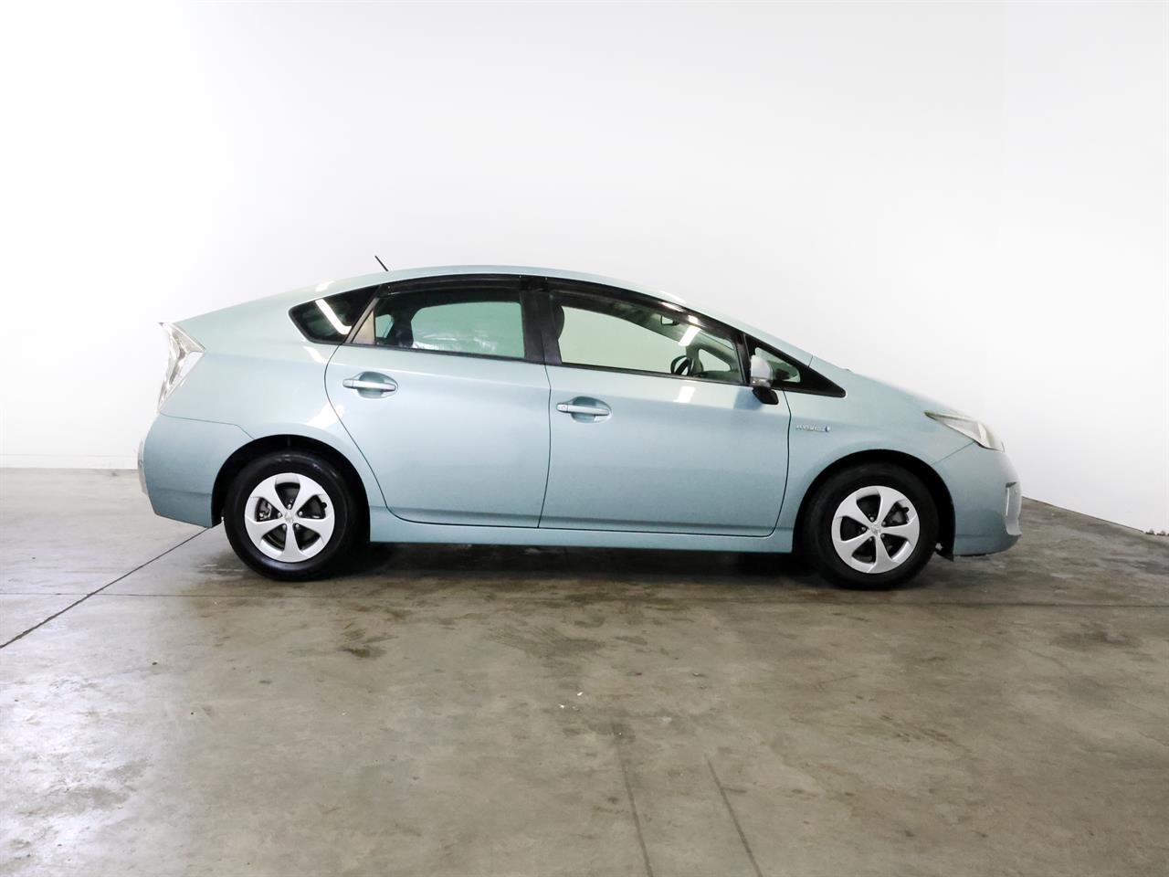 image-9, 2014 Toyota Prius 1.8lt Hybrid G-Package at Christchurch