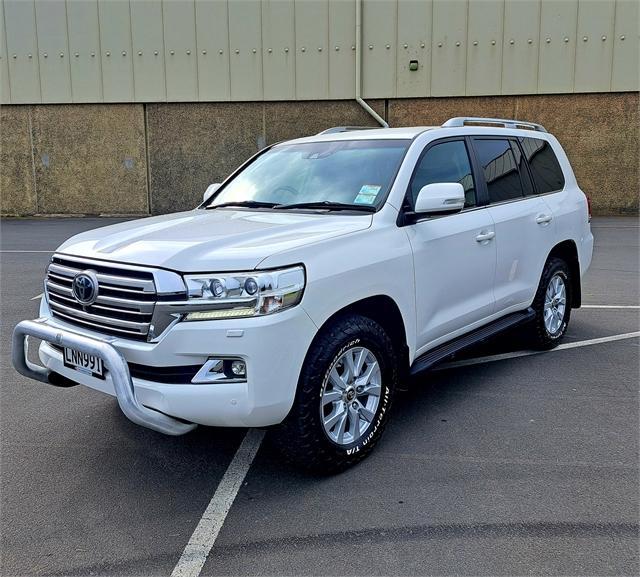 image-2, 2018 Toyota Land Cruiser 200 VX 4WD V8 at Dunedin