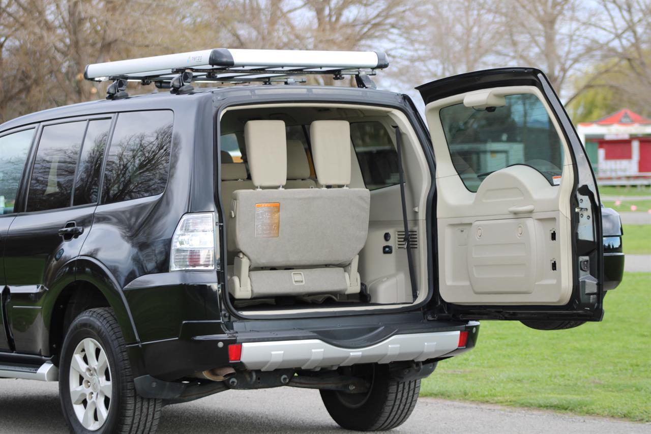 image-16, 2013 Mitsubishi PAJERO at Christchurch