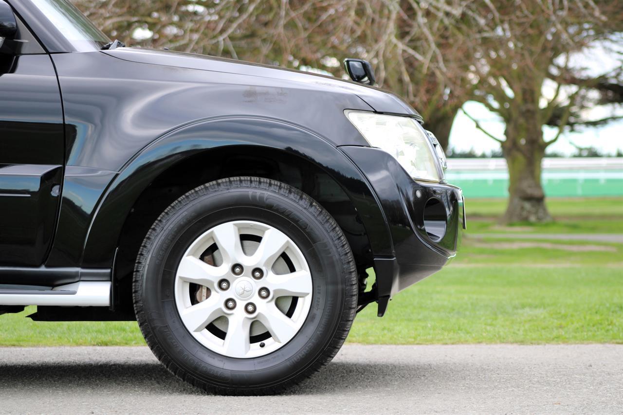 image-7, 2013 Mitsubishi PAJERO at Christchurch