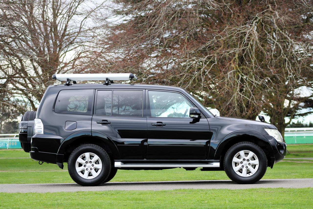 image-6, 2013 Mitsubishi PAJERO at Christchurch