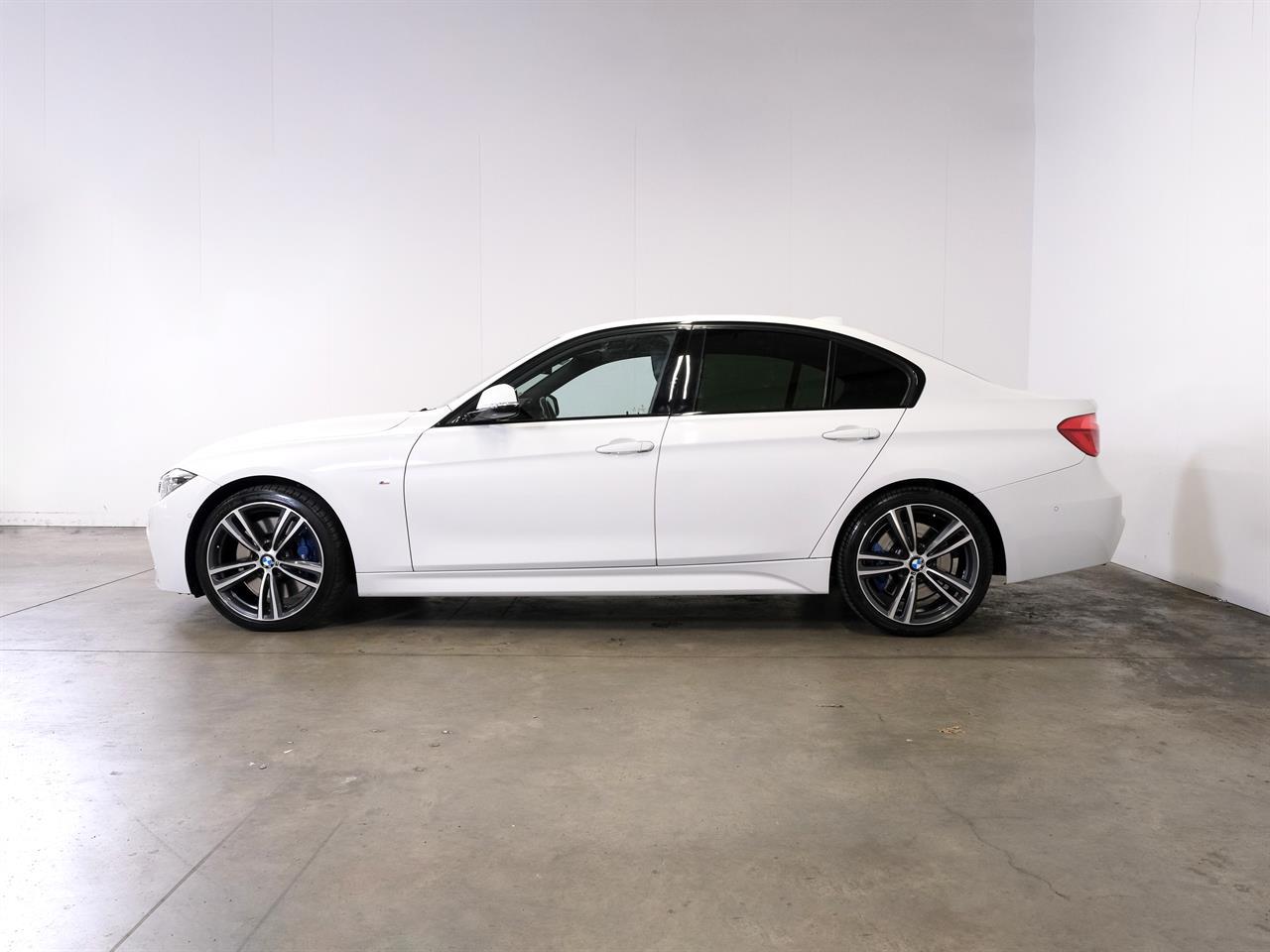 image-4, 2016 BMW 330I M-Sport 'NZ New' at Christchurch