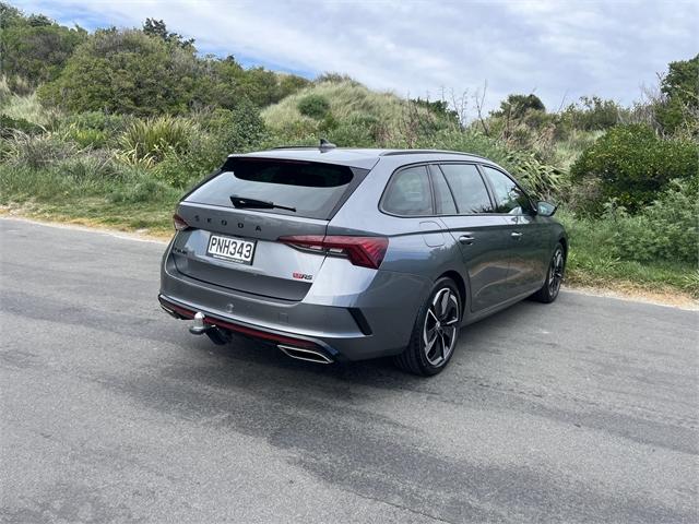 image-8, 2022 Skoda Octavia Wagon RS TSI 180KW at Dunedin