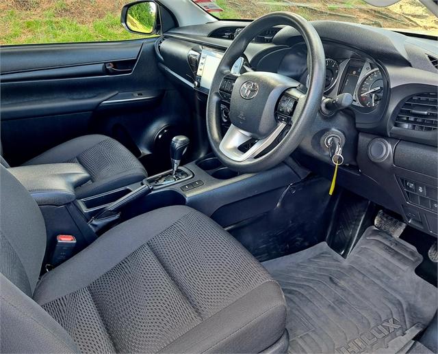 image-11, 2023 Toyota Hilux Located at our Balclutha branch at Dunedin