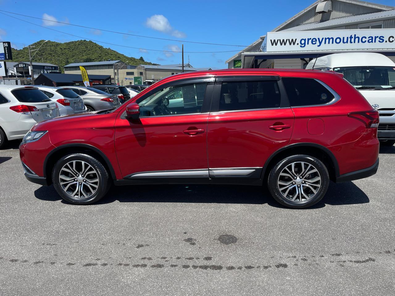 image-7, 2015 Mitsubishi Outlander 20G SAFETY PACKAGE 2WD at Greymouth