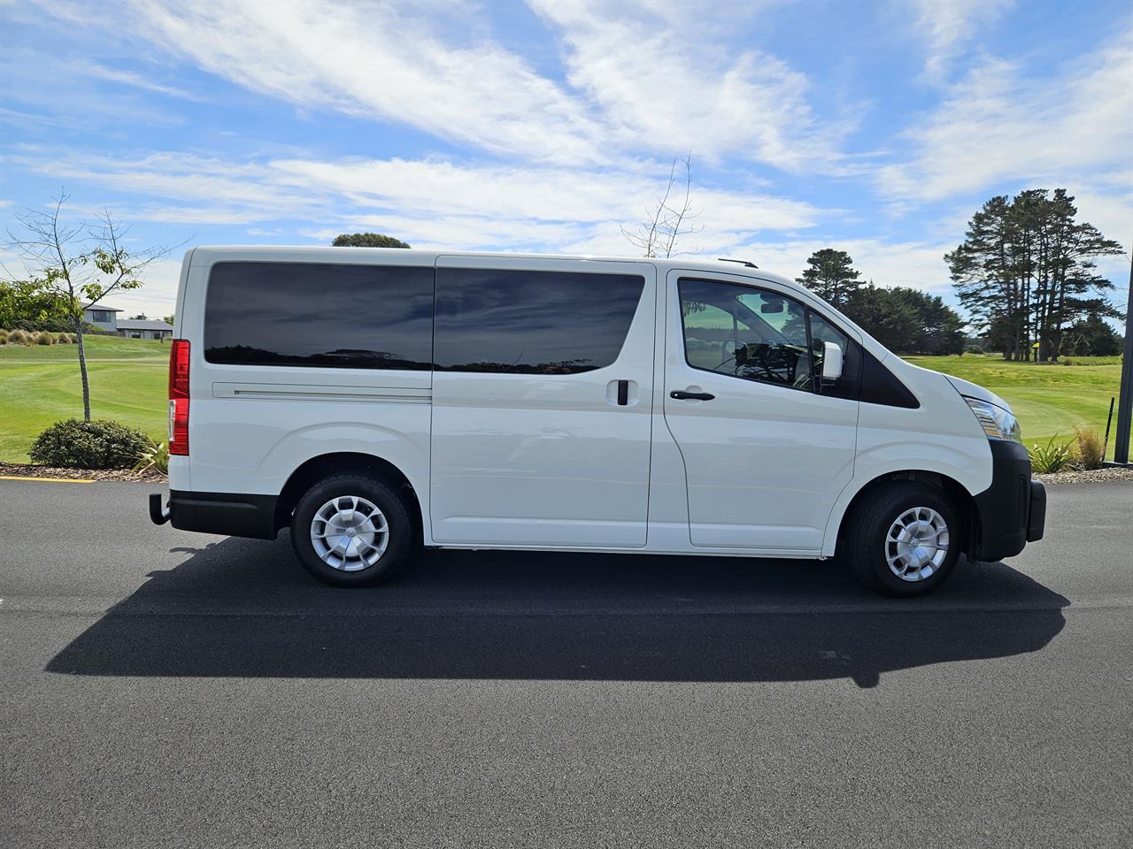 image-5, 2020 Toyota Hiace ZR GVN 2.8DT/6AT at Christchurch