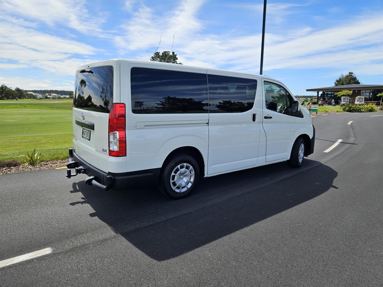 image-4, 2020 Toyota Hiace ZR GVN 2.8DT/6AT at Christchurch