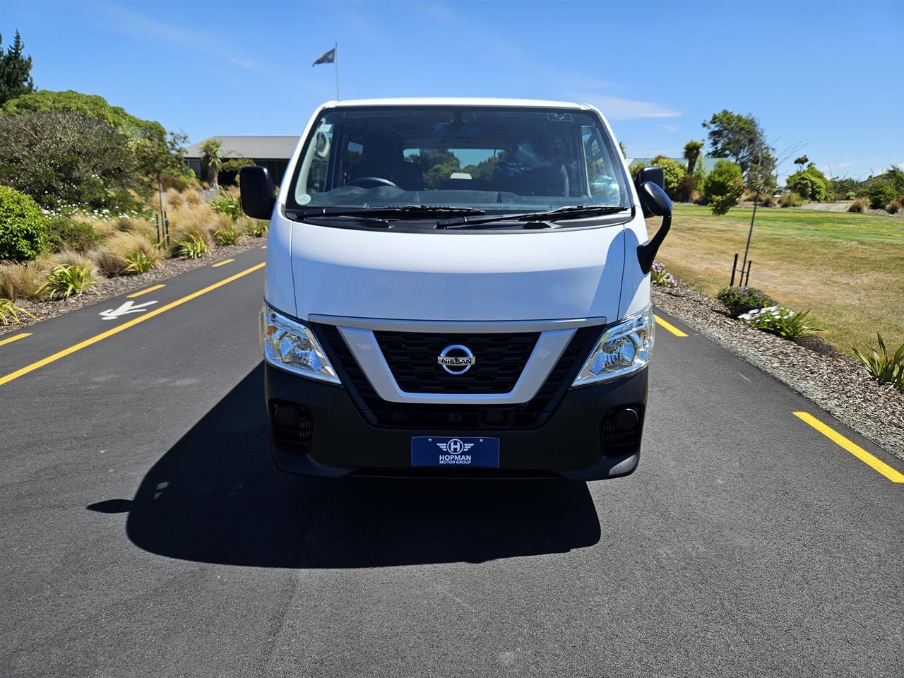 image-1, 2019 Nissan NV350 2.5 Turbo Diesel at Christchurch