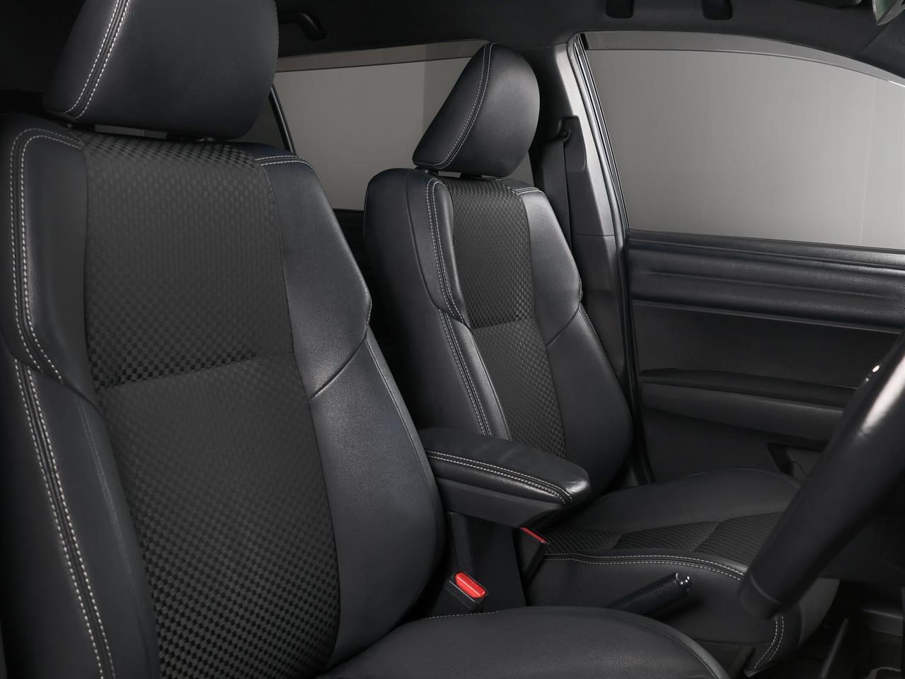 image-17, 2016 Toyota Corolla Fielder Hybrid G 'Aero Tourer' at Christchurch