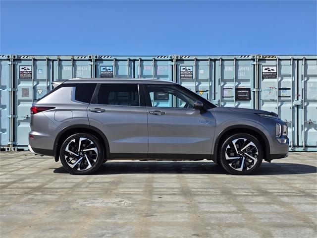 image-7, 2022 Mitsubishi Outlander XLS PHEV 4WD at Christchurch