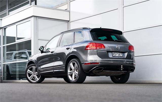 image-1, 2016 Volkswagen Touareg V6 180Kw Diesel Auto 4WD at Christchurch