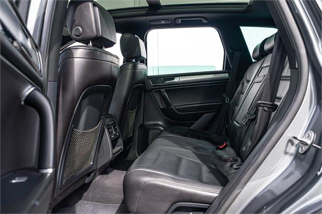 image-10, 2016 Volkswagen Touareg V6 180Kw Diesel Auto 4WD at Christchurch