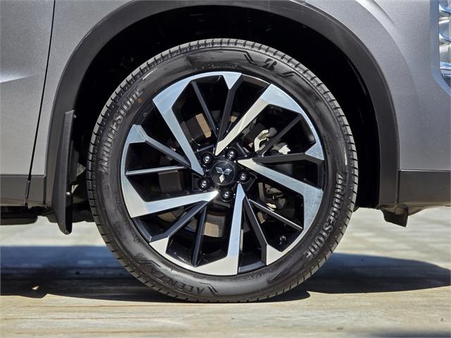 image-10, 2022 Mitsubishi Outlander XLS PHEV 4WD at Christchurch