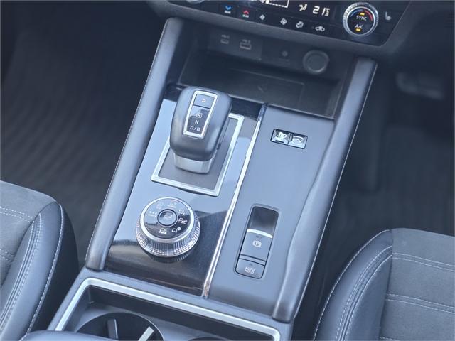 image-18, 2022 Mitsubishi Outlander XLS PHEV 4WD at Christchurch