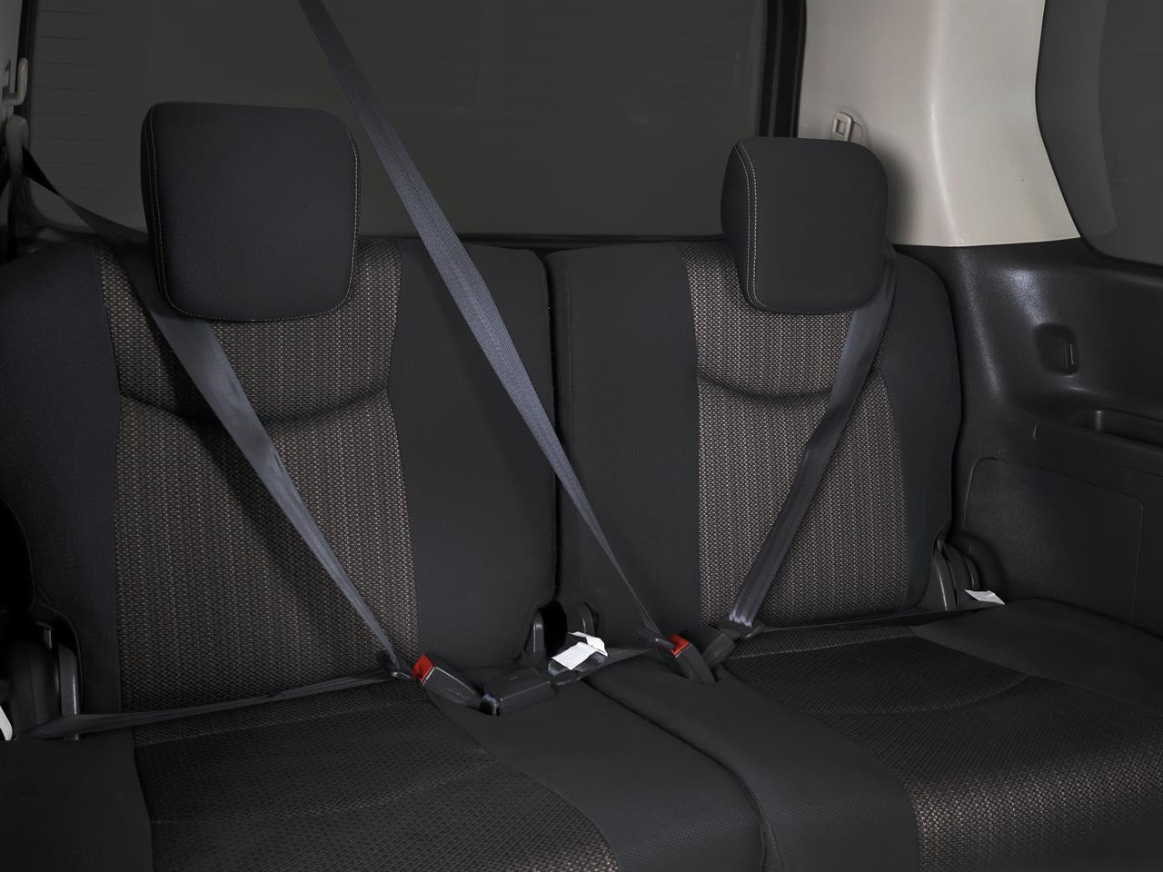 image-18, 2015 Nissan Serena Hybrid Highway Star 'Safety Pac at Christchurch